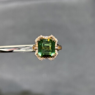 18k金天然巴西电光绿碧玺戒指配钻石简约方女戒无裂无暇高货火彩