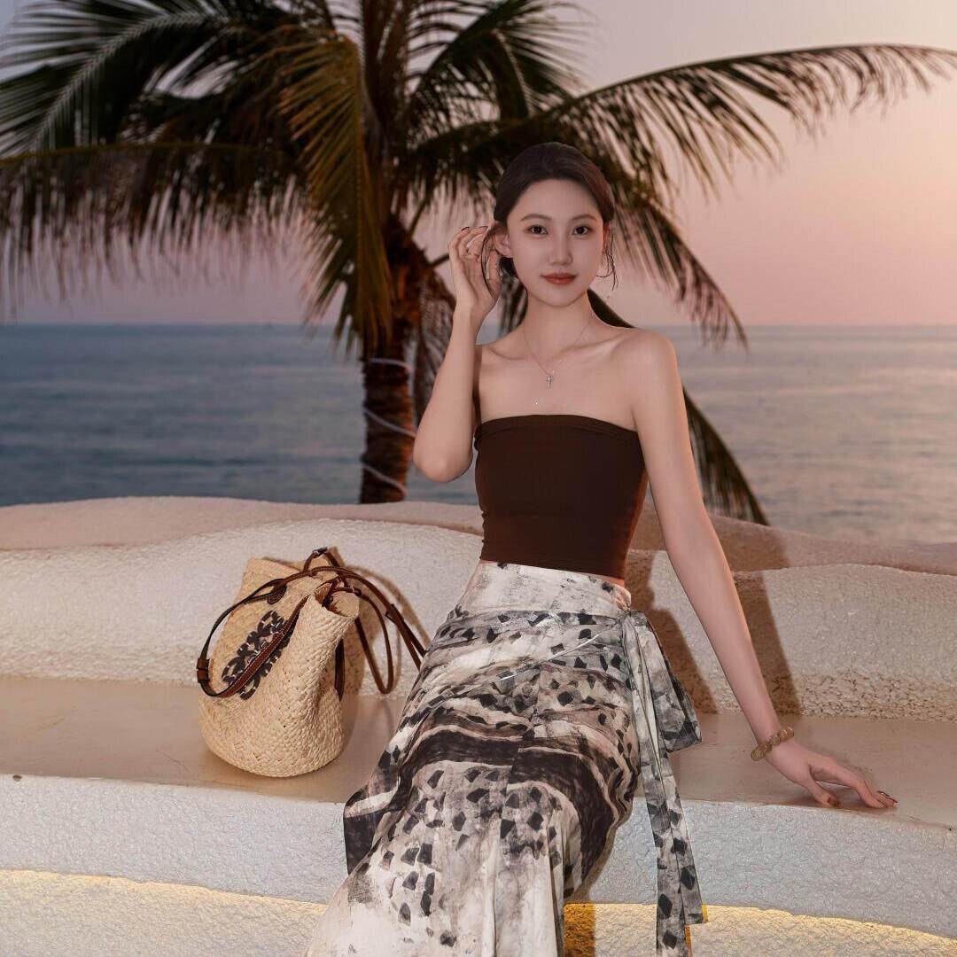 泰国旅游度假穿搭泳衣套装女夏季抹胸比基尼印花分体长裙沙滩裙