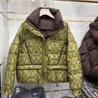 小众洋气休闲风保暖白鸭绒外套