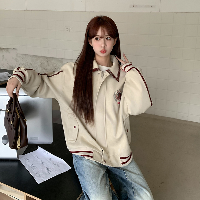 橘子树在哪儿学院风撞色拼接外套