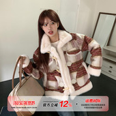 橘子树在哪儿 牛角扣格子羊羔毛外套女冬季 夹棉慵懒风奶fufu上衣
