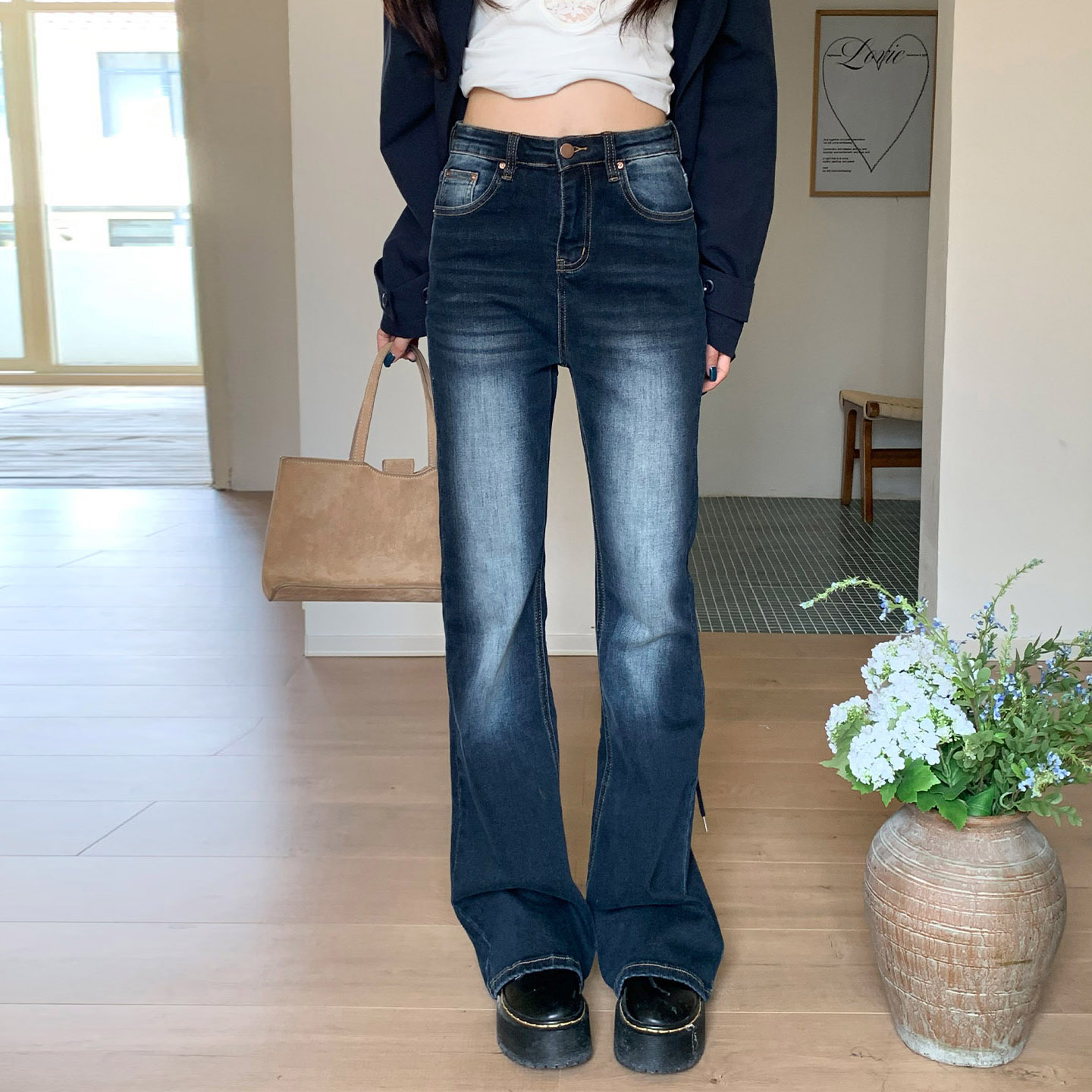 橘子树在哪儿复古高腰微喇牛仔裤