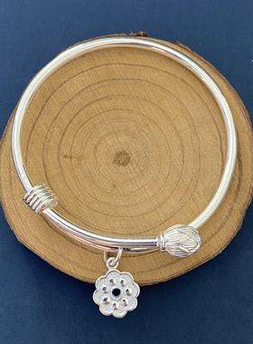 本命年99足银莲花光面女款手镯