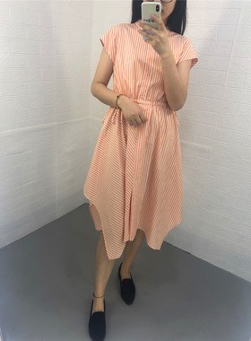 米蔻百家好夏季新款韩版条纹收腰无袖女式连衣裙HTOP321M