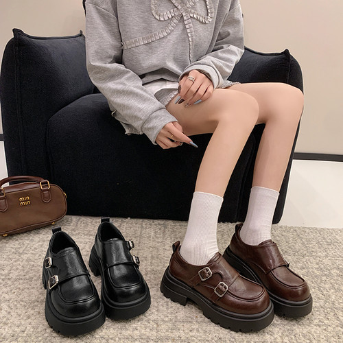 永希女鞋百搭配裙子小皮鞋