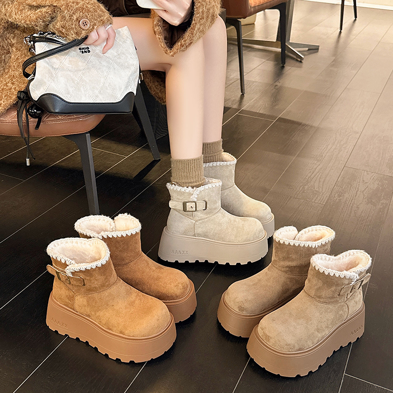 永希女鞋爆款时尚棉靴子
