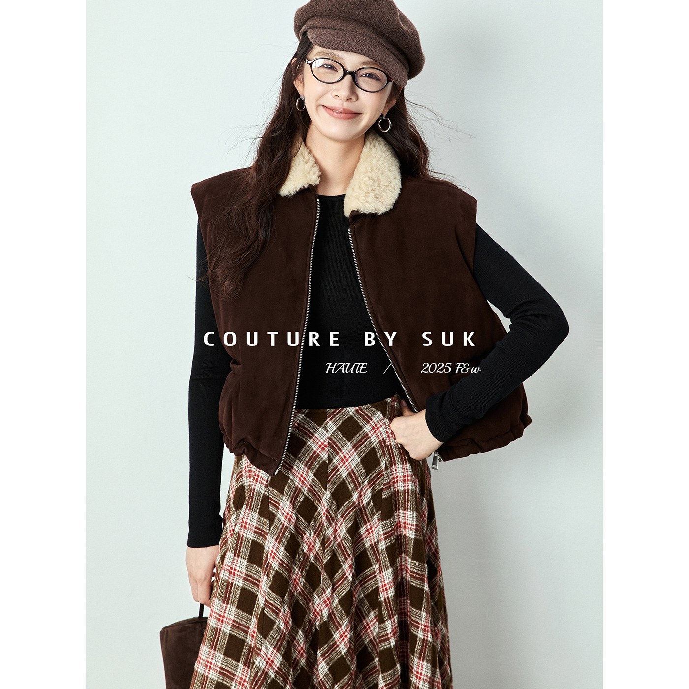 SUK 秋日向暖! 毛翻领短款无袖百搭100%羊皮90白鹅绒马甲外套女