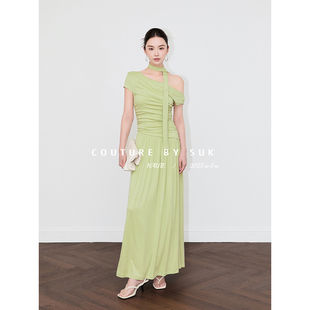 针织长裙斜肩收腰黑色长款 SUK 新款 2025夏季 连衣裙女 人间白月光