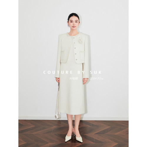 花朵直筒圆领可拆卸背心裙SUK