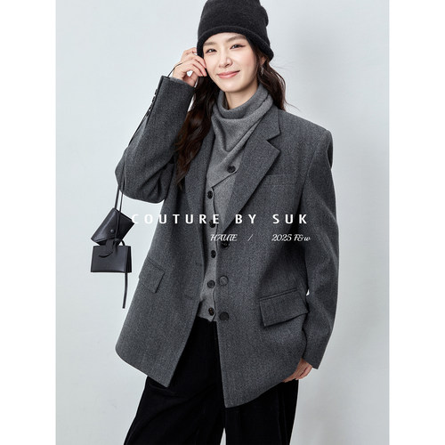 SUK 秋日文雅！复古宽肩廓形西装领单排扣高级感毛呢西装外套女