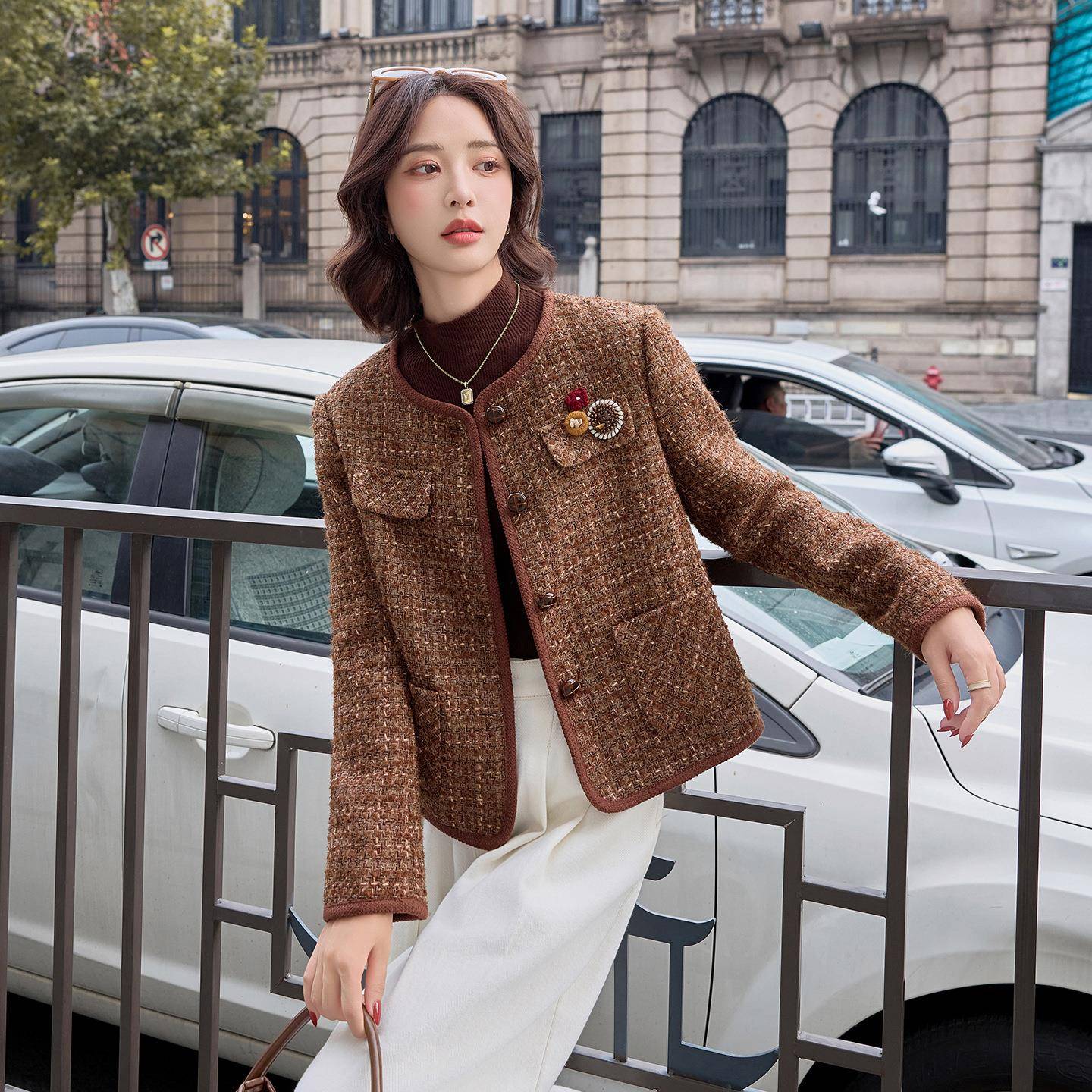 2 025秋季新款女装粗花呢格9子圆显领瘦长袖时尚百搭外套女LLU909