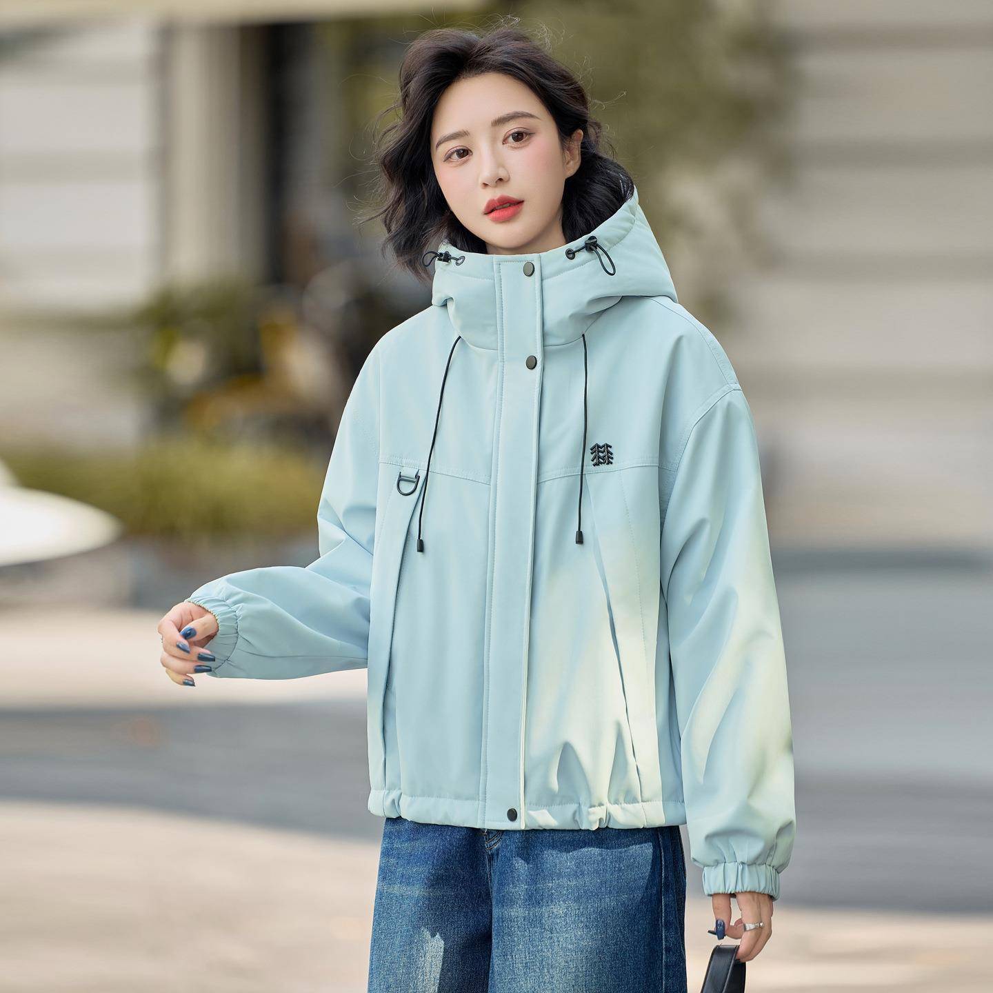 时尚LU9075-0外套女22宽50秋季新款松连帽休闲女加绒外保暖百搭套