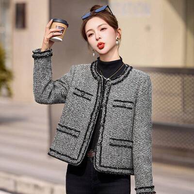 小香风羽绒服女冬20个ZYING88024新款小子短端款高洋气外时尚轻薄