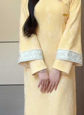 抹茶麻薯2025新款黄色旗袍秋冬季长袖改良女新中式连衣裙素雅复古