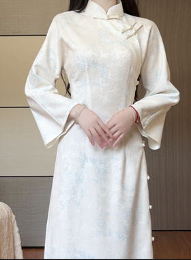 抹茶麻薯2025年浅蓝色秋冬全开襟旗袍新中式年轻款少女日常连衣裙