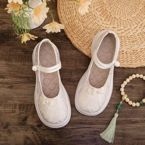 国风刺绣小白鞋一字扣带淡雅布鞋