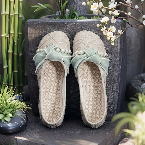 新款老北京布鞋女鞋透气鞋子平底