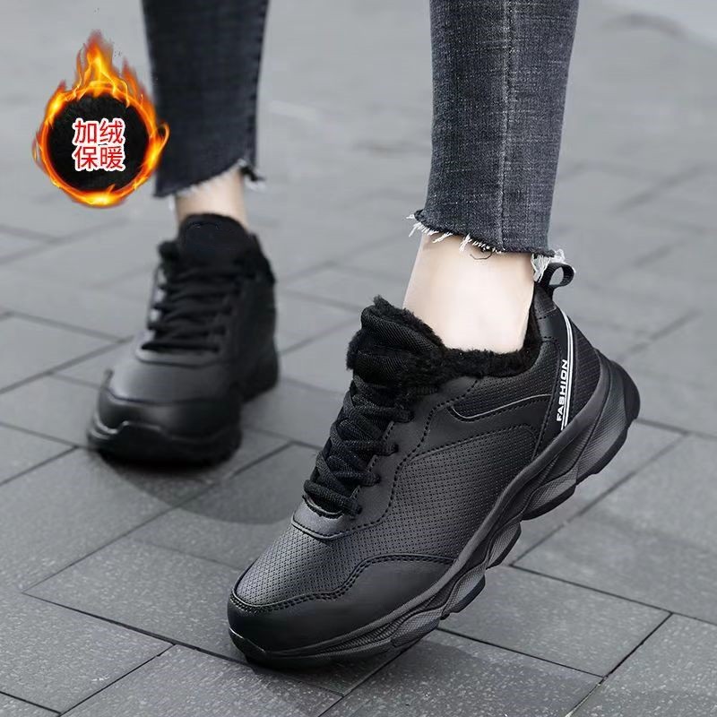 冬季加绒女鞋皮面防水黑色运动鞋