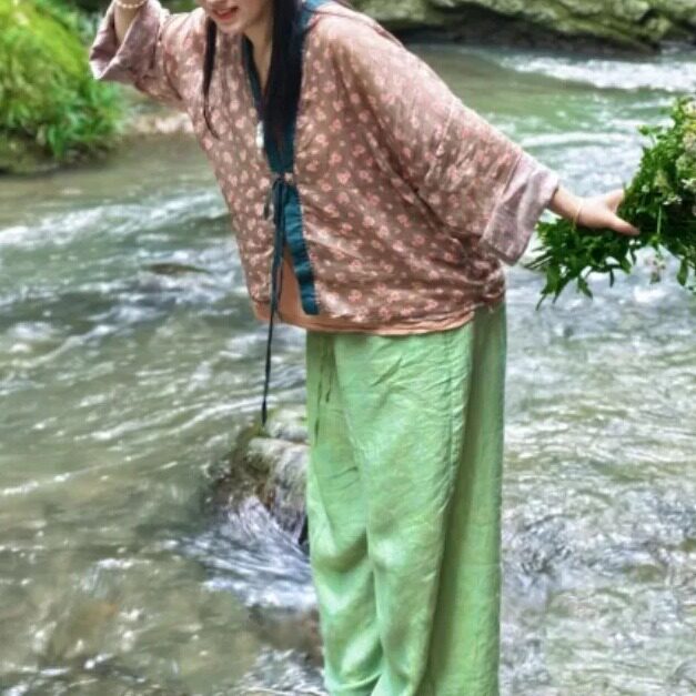 夏季薄款文艺碎花苎麻系带衬衫