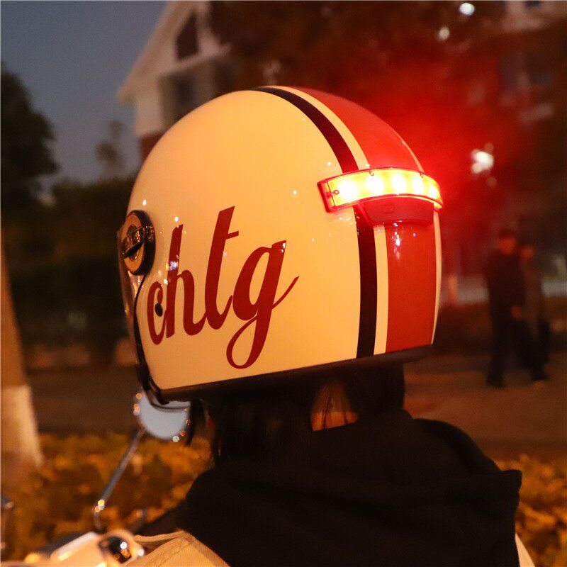 CHTG头盔电动车女摩托男四季通用保暖半复古姜戈闪灯防雨晒安全帽