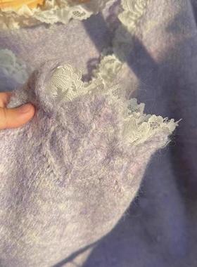 温柔风紫色蕾丝拼接V领毛衣女秋冬软糯上衣慵懒风宽松套头针织衫
