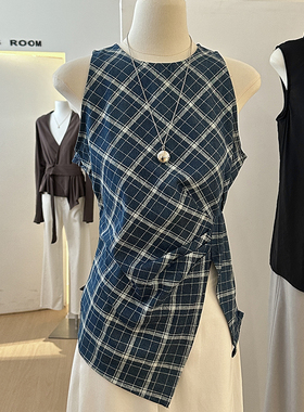 蓝色格子牛仔背心女夏不规则设计感小众收腰修身漂亮格纹无袖上衣