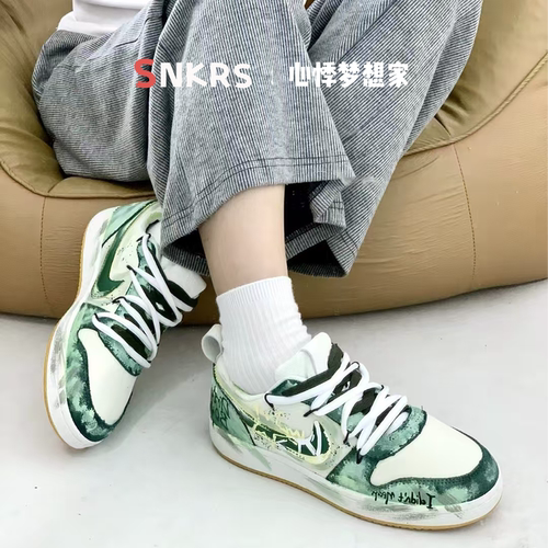 定制球鞋Nike Court Borough PRM 派对之星 涂鸦做旧板鞋男款白绿