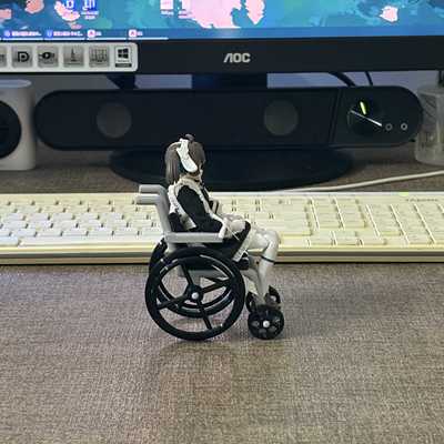 迷你轮椅模型摆件1:12兼容寿屋女神装置机娘figma兵人配件周边