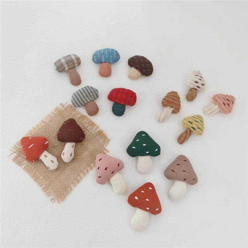 新款蘑菇植物日系森系女布艺手工童趣百搭文艺清新胸针饰品合集,饰品/流行首饰/时尚饰品新,胸针,淘宝优惠券,粉丝福利购,淘宝优惠卷