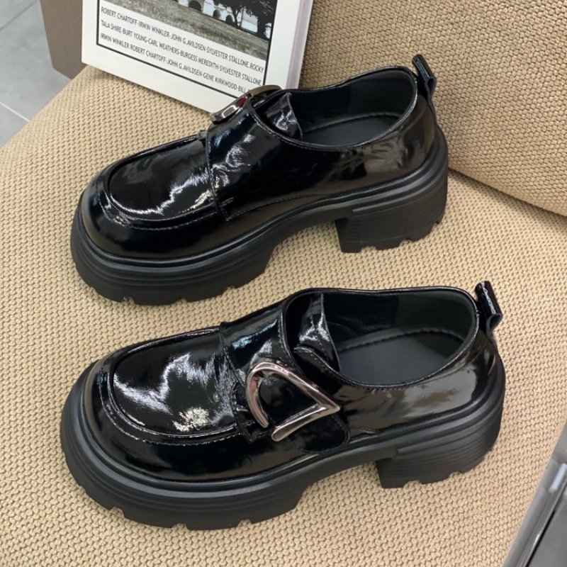 韩版厚底漆皮乐福鞋女2026春季新款皮带扣纯色深口单鞋增高百搭女,女鞋,深口单鞋,淘宝优惠券,粉丝福利购,淘宝优惠卷