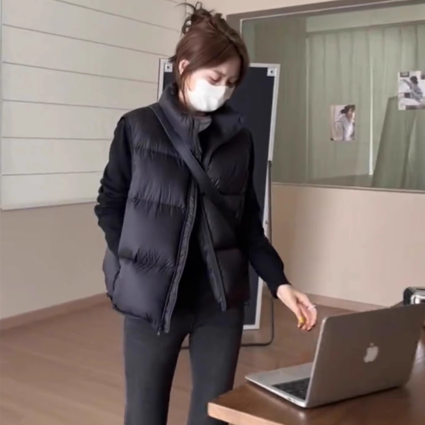 专柜大牌撤回尾单捡漏外贸高端羽绒马甲短款背心高级感超好看坎肩