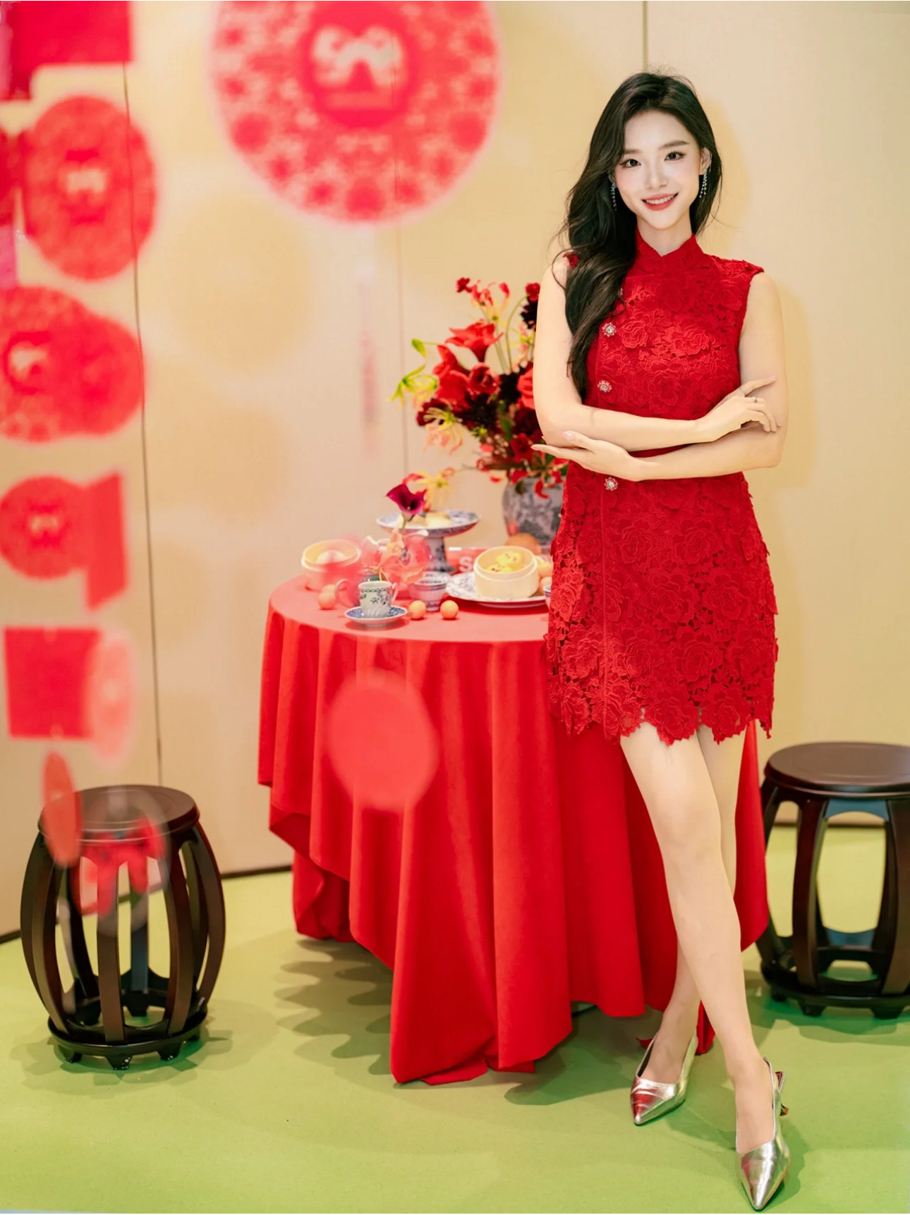 SP原2024春新中式红色钻饰修身蕾丝无袖旗袍连衣裙新年圣诞婚礼裙