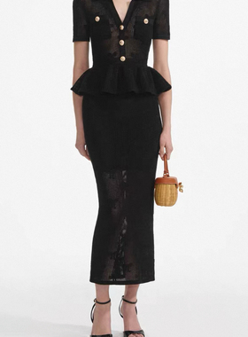 SP纯原2025秋新款黑色V领气质时尚优雅修身显瘦荷叶边针织连衣裙