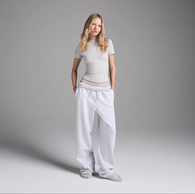 KA戴珊纯元 cotton fleece 越产 轻量加绒高级感宽松直筒超长卫裤