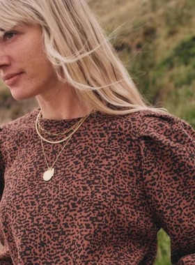 美国轻奢marine layer 缩褶泡泡袖洗水软糯薄绒运动衫98美金