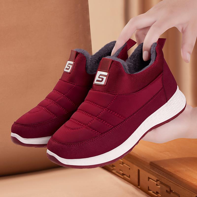 棉鞋女冬季加绒保暖老北京布鞋加厚妈妈中老年防滑防水新款雪地靴