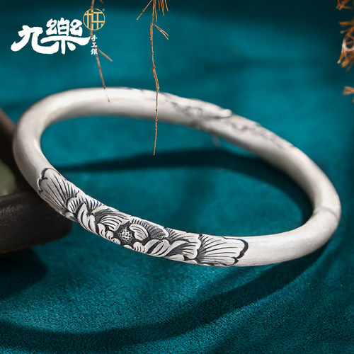 足银999錾刻牡丹花手镯