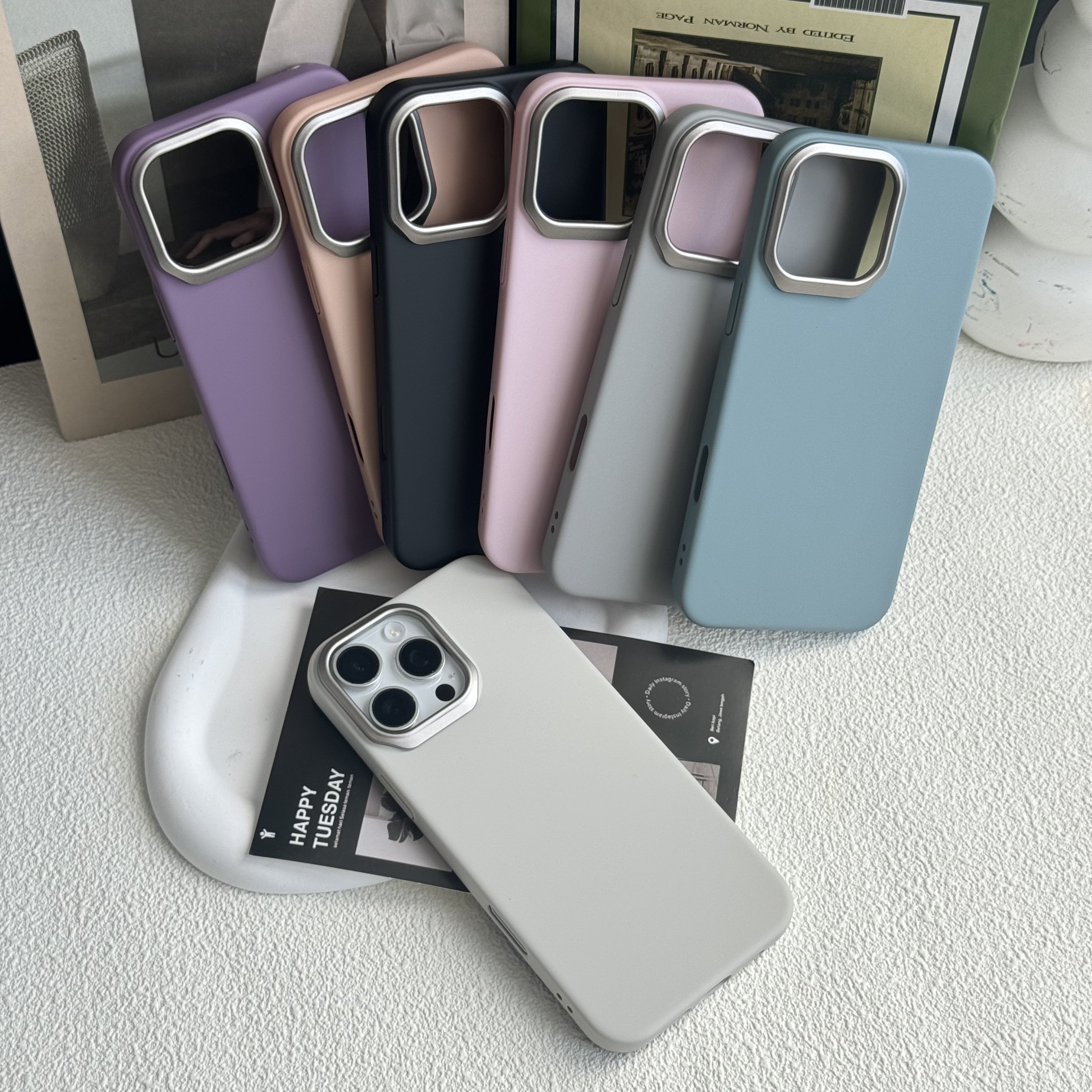 pc肤感纯色刀锋镜头苹果16手机壳