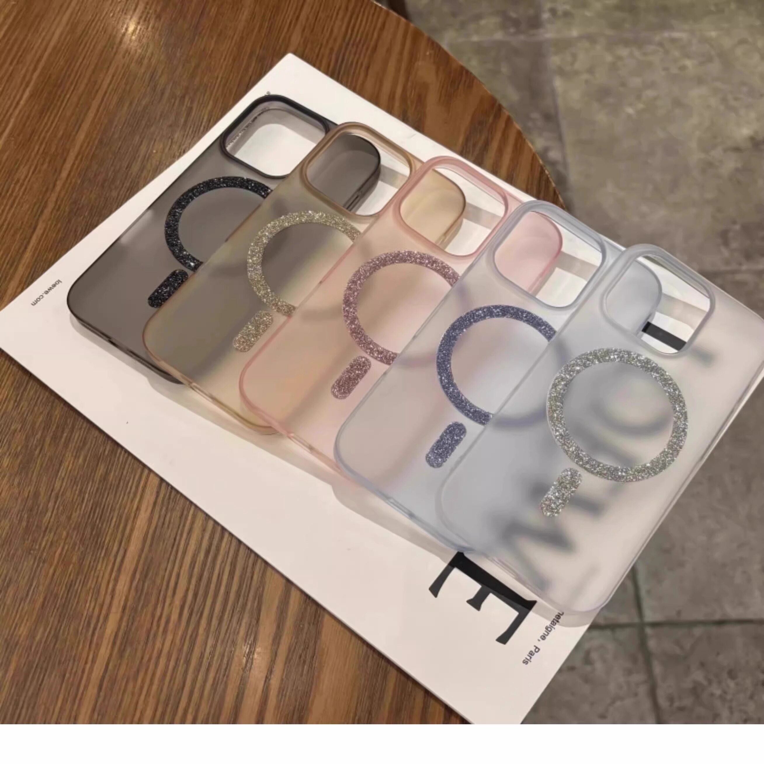 【沙漠金色】超薄裸机PC透明不发黄适用iphone16proMax手机壳磁吸充电苹果15/14/13硬壳12保护套男女plus防摔