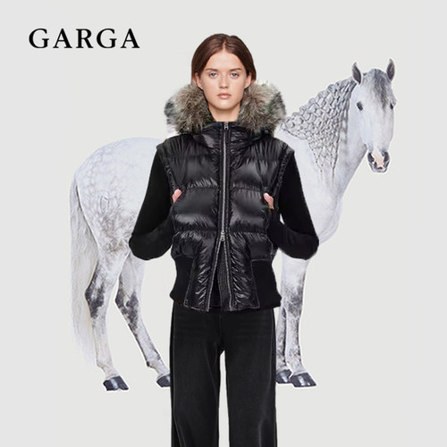 【高品质】易梦玲同款毛领羽绒服