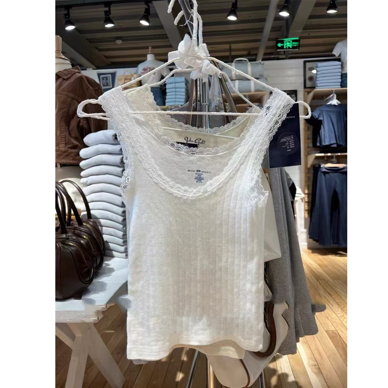 Brandy Girl官网赵露思同款bm吊带孔眼蕾丝短款露脐背心内搭