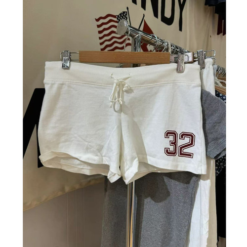 bm美式数字32印花短裤