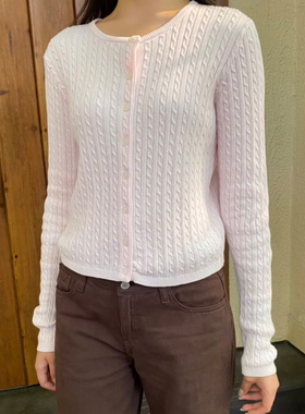 Brandy Girl浅粉色bm纯棉圆领麻花针织开衫百搭显瘦上衣女