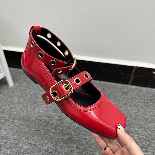 外贸原单铆钉一字扣玛丽珍女鞋