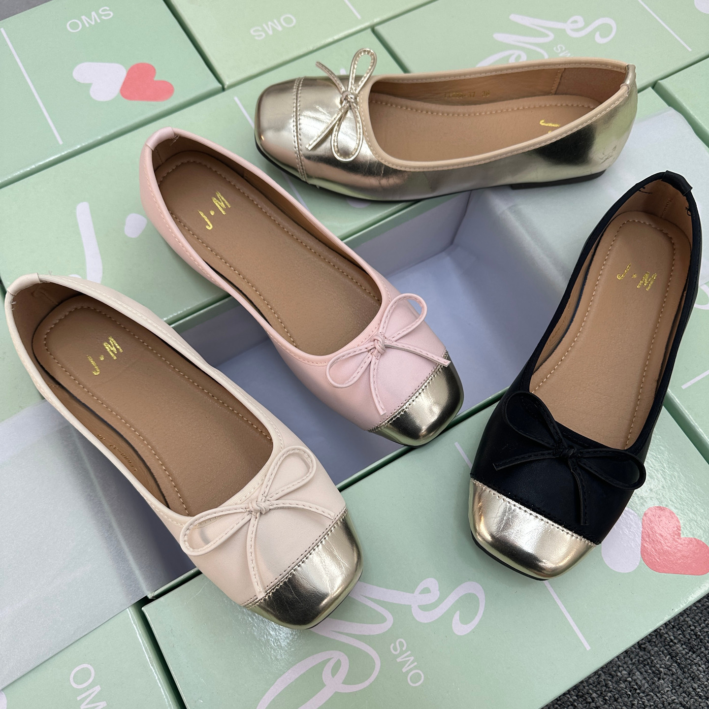 温柔风软面软底一脚蹬女鞋大码蝴蝶结方头拼接舒适平底浅口单鞋,女鞋,浅口单鞋,淘宝优惠券,粉丝福利购,淘宝优惠卷