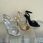 鱼嘴细带轻便不累脚一字扣凉鞋 夏季 女气质大码 性感细跟高跟鞋 时尚