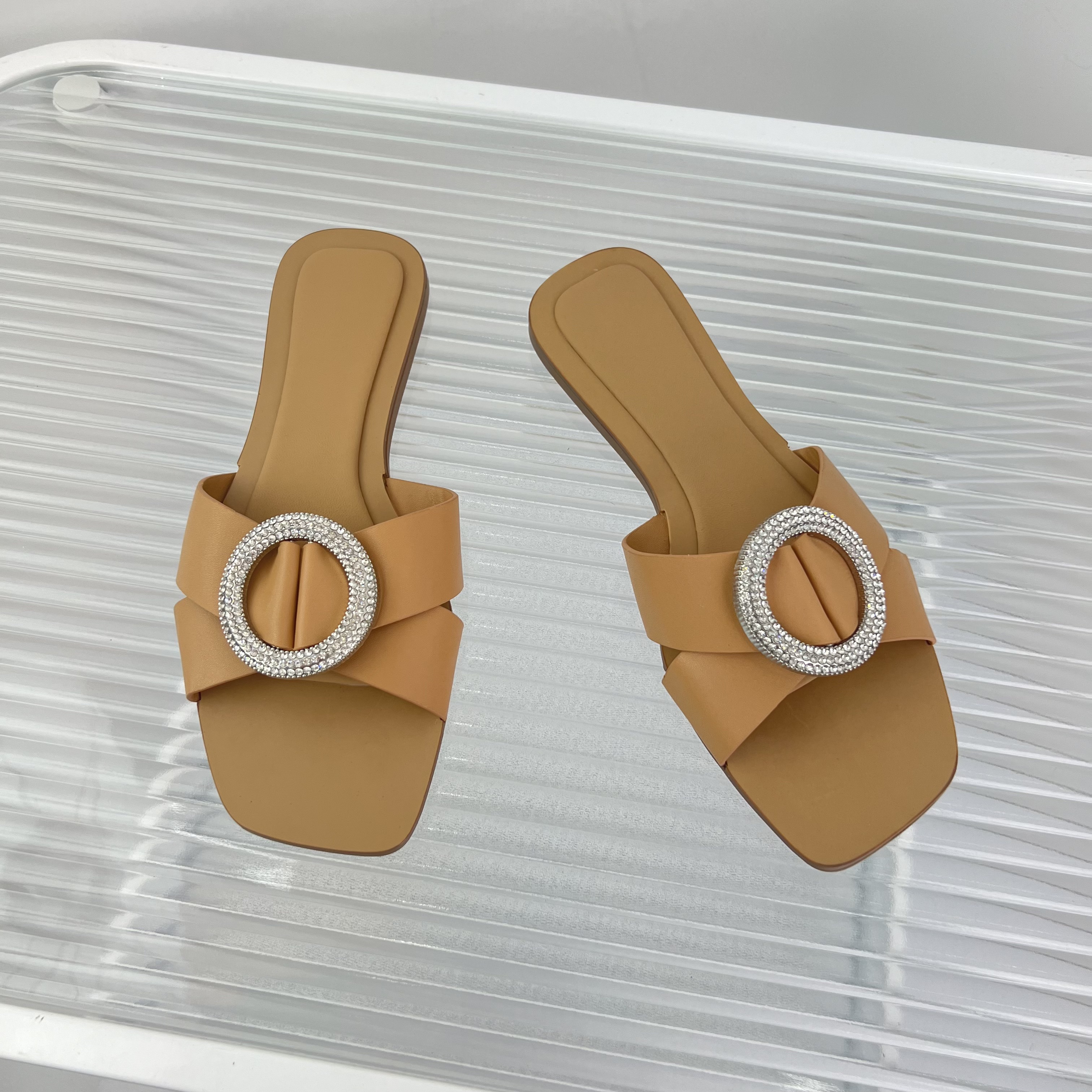 外贸大码方头交叉水钻平底拖鞋