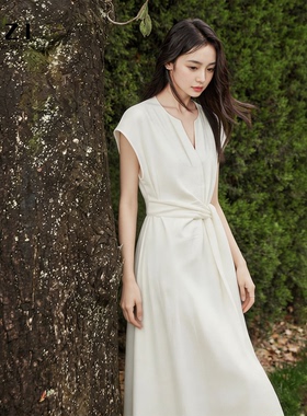 莱赛尔亚麻白色连衣裙女2026夏新款法式气质V领扭结收腰显瘦长裙