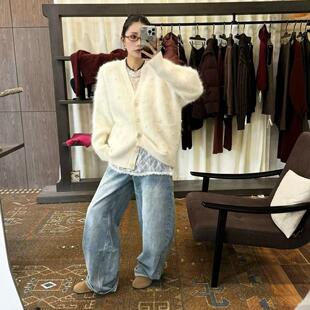 1024 氛围美女 8835 2024初冬珍珠氛围感开衫 SYReperes