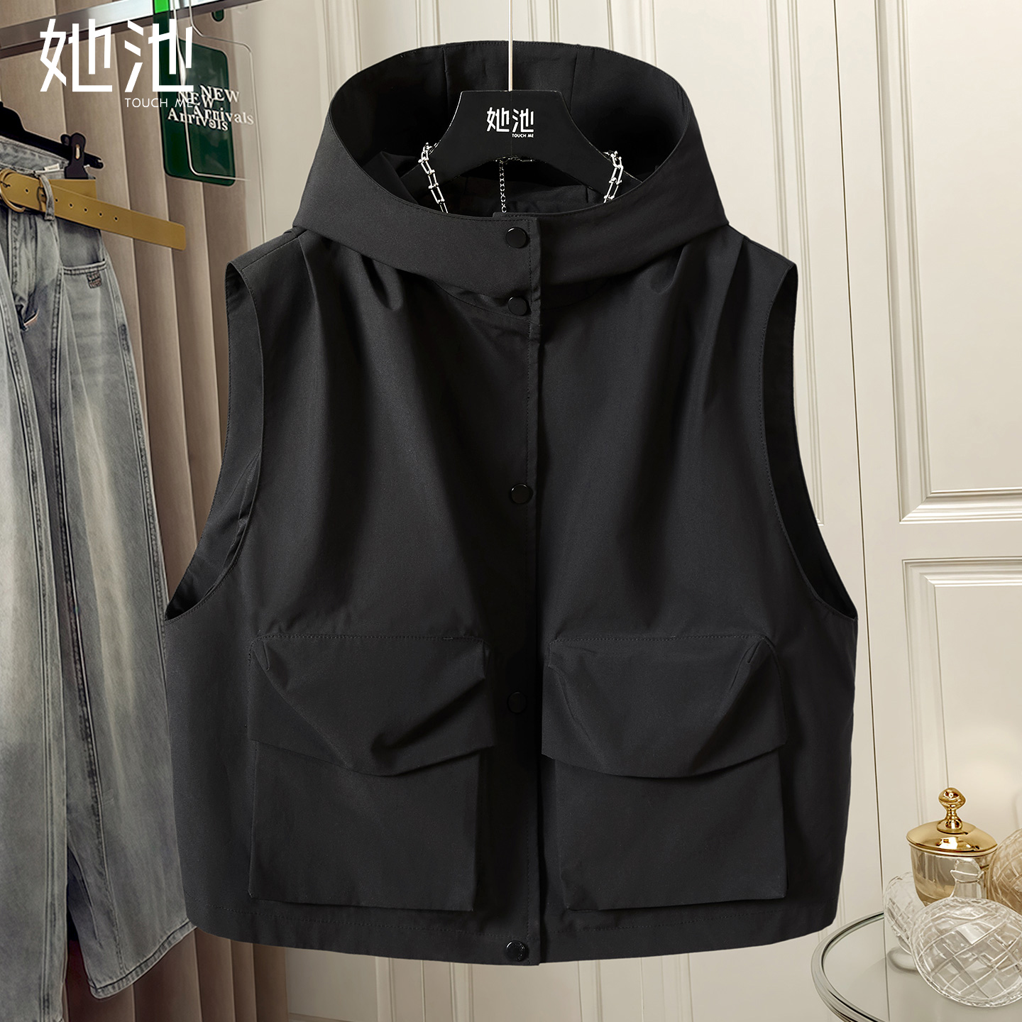 她池宽松款显瘦单排扣连帽马夹